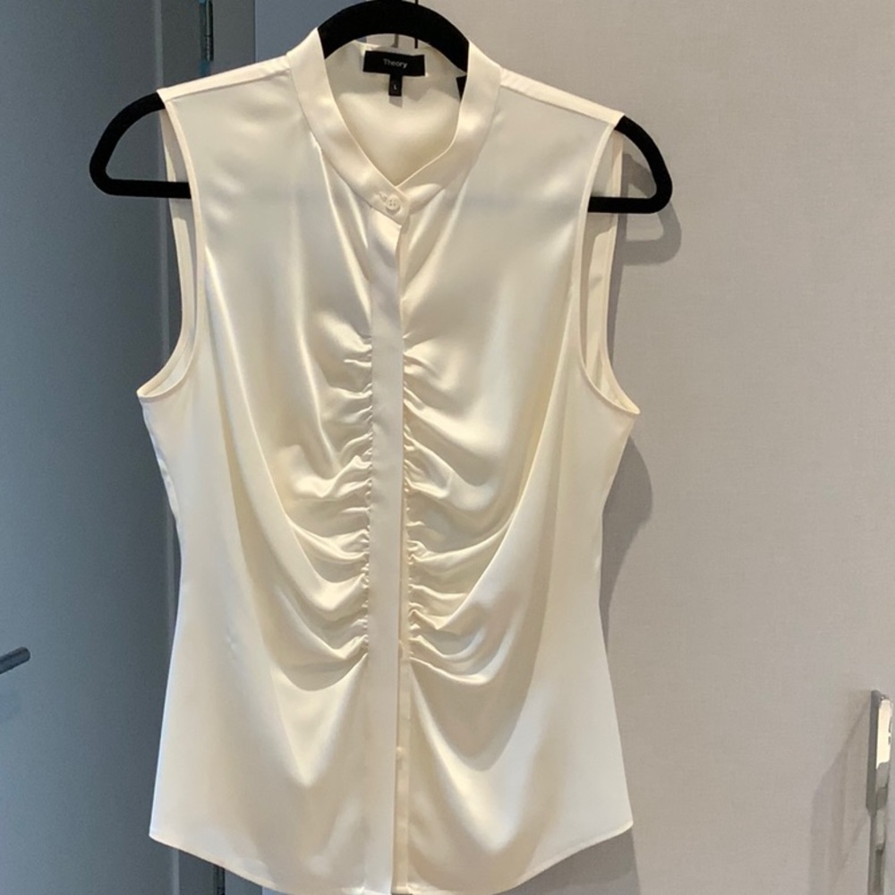 Theory silk sleeveless blouse, size L, fits like M. Cream colour. Never worn